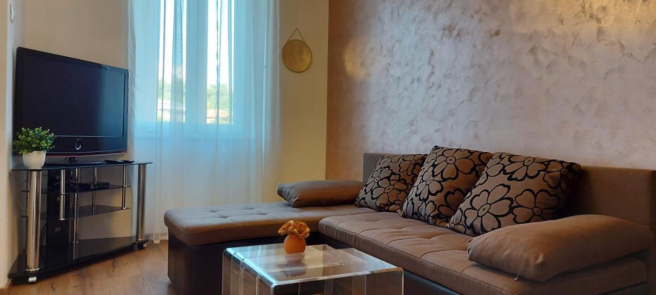 Apartment Pomerio Fiume Esterno foto
